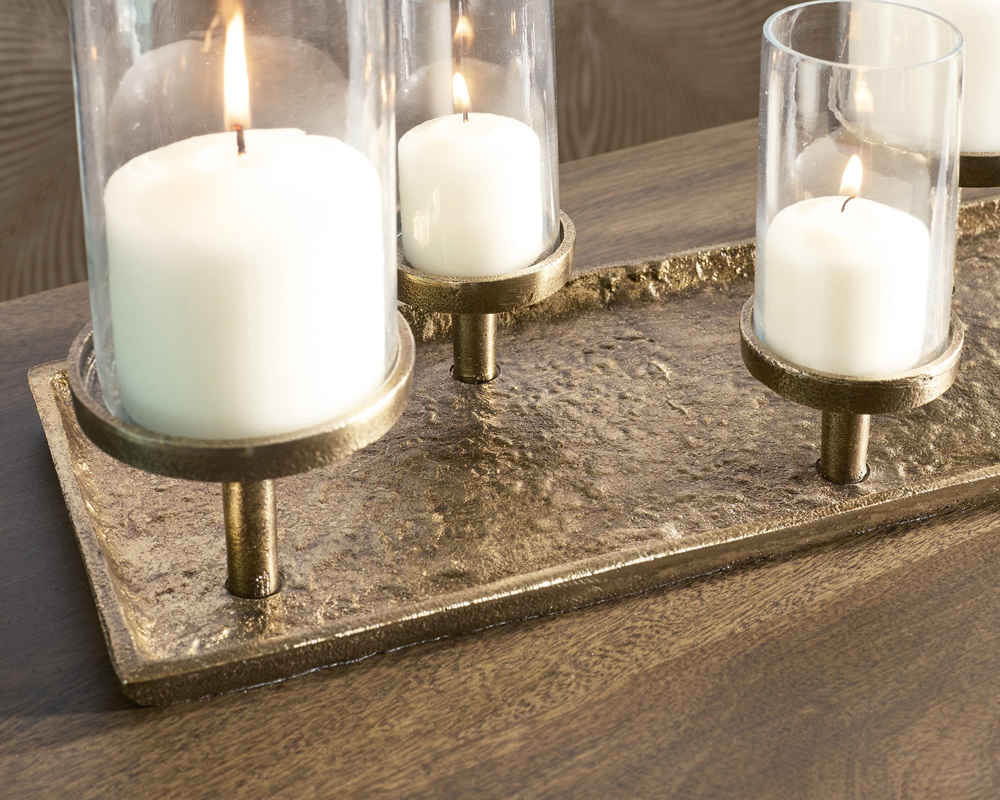 Wallmond Candle Holder