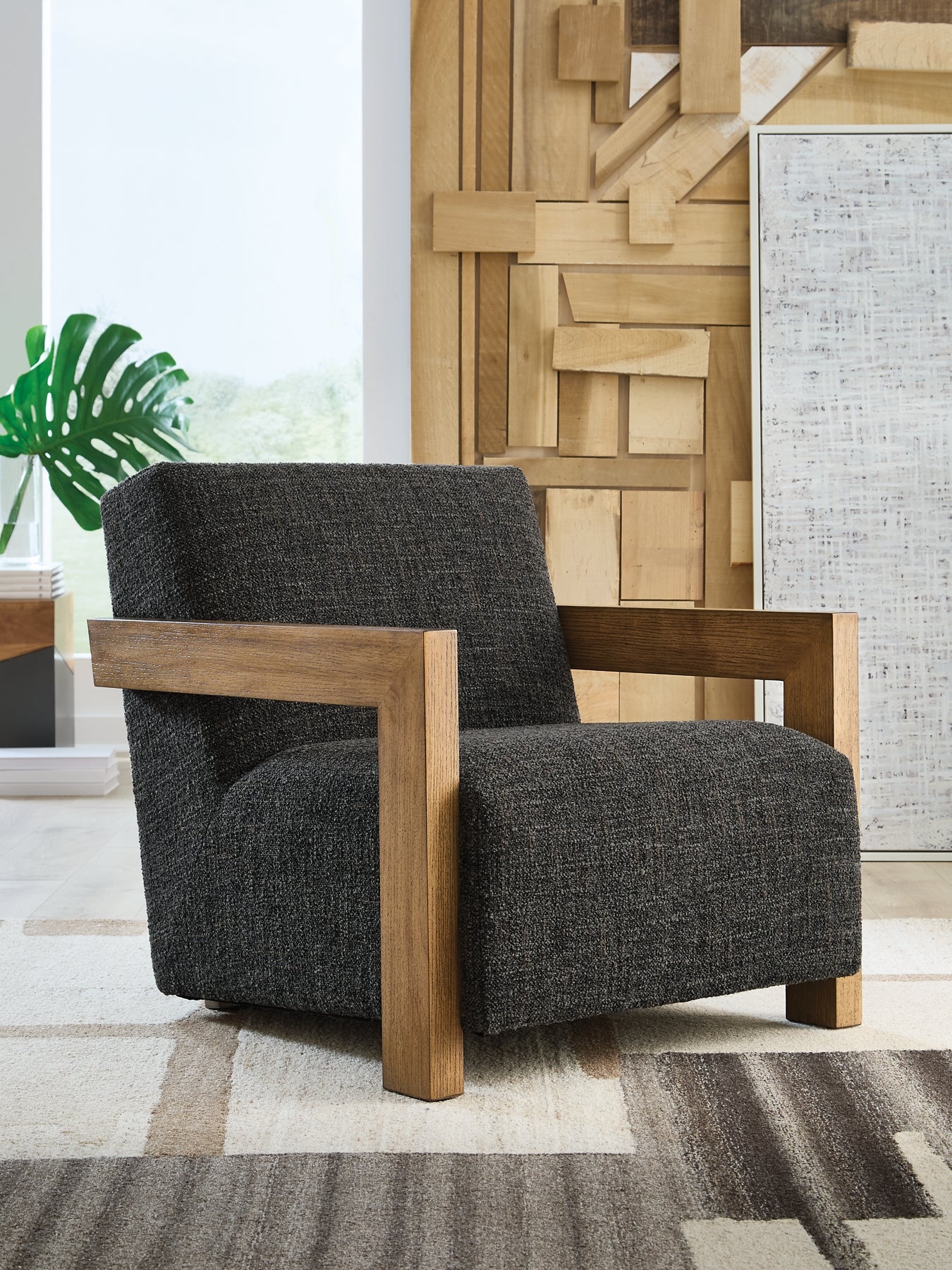 Dorney Accent Chair
