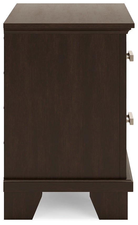 Covetown California King Panel Bed, Dresser, Mirror, Chest and Nightstand